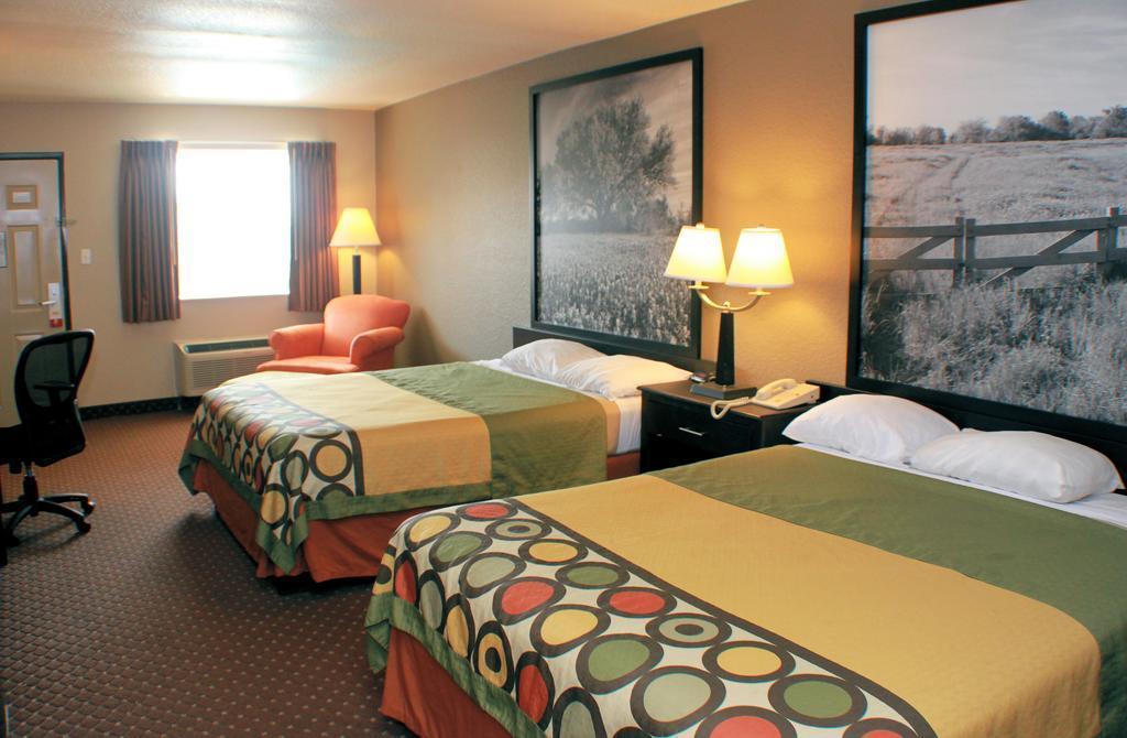 Hill Country Inn & Suites - New Braunfels, Gruene Exterior photo